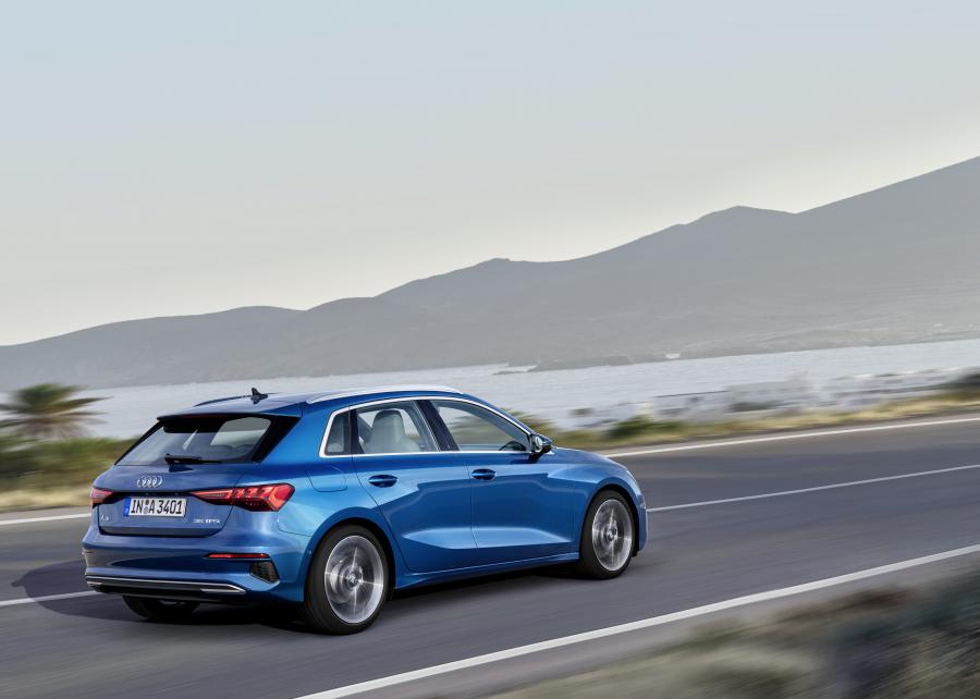  Audi A3 Sportback 35 TFSI 2020 года  (WW) (фото 10 из 57)